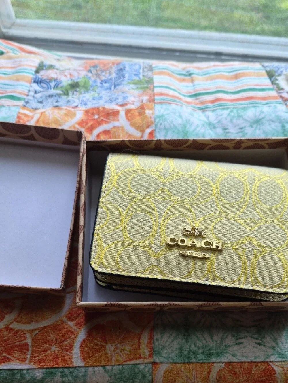 Coach Brown & Cream Signature Key/Card Holder Box with Gold Logo